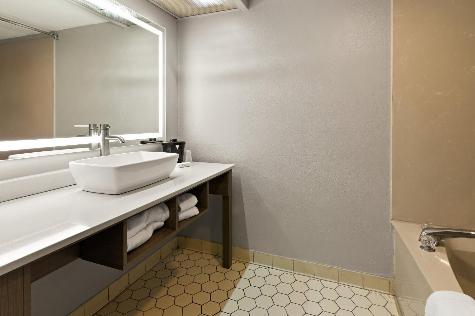 Red Roof Inn & Suites Monroe, Nc エクステリア 写真