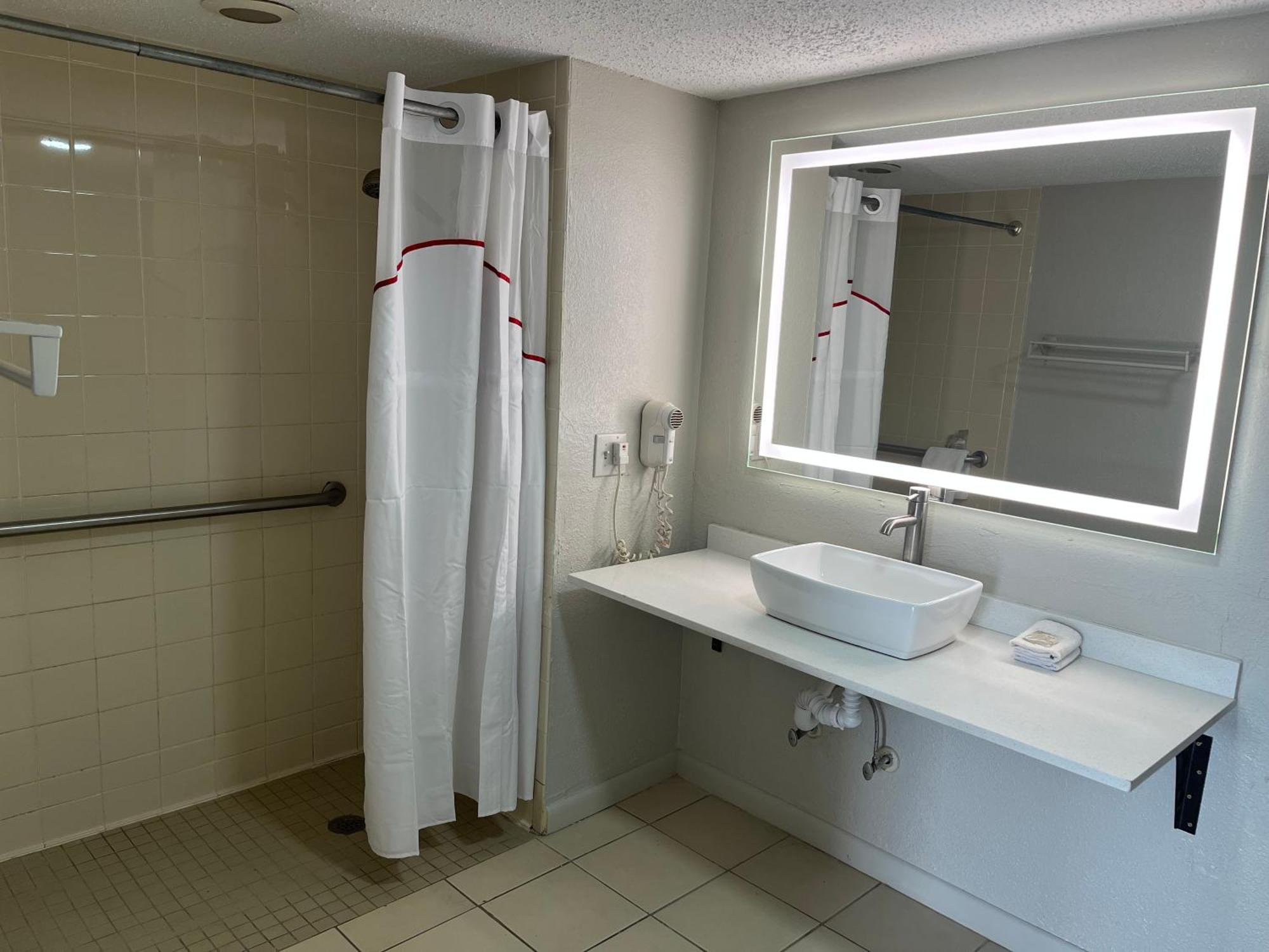 Red Roof Inn & Suites Monroe, Nc 部屋 写真
